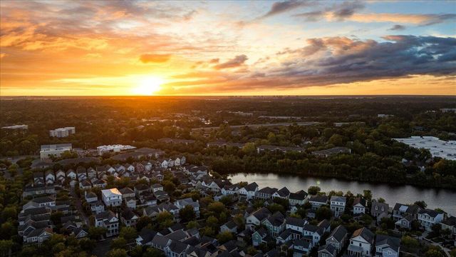 1587 Paradise Lake Drive, Mount Pleasant, SC 29464