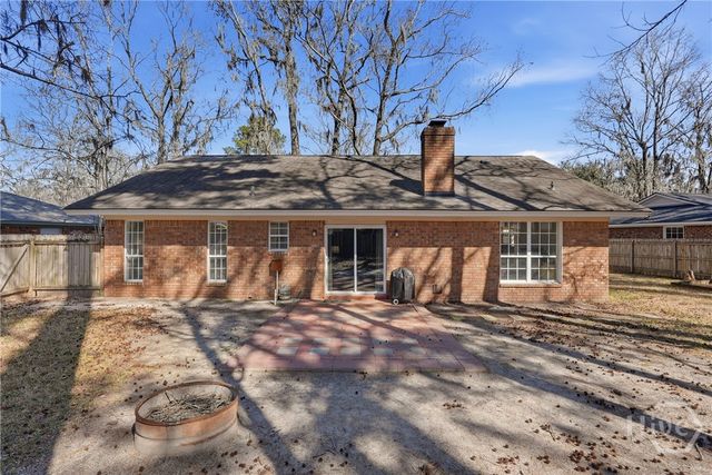 15 Barrington Circle, Savannah, GA 31419