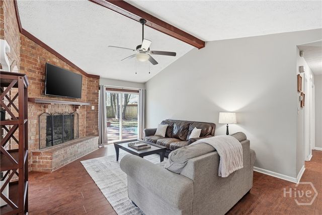 15 Barrington Circle, Savannah, GA 31419