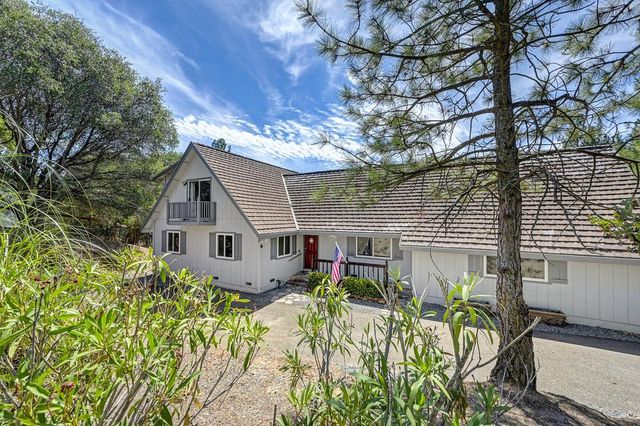 2758 sweetwater Trl, Cool, CA 95614