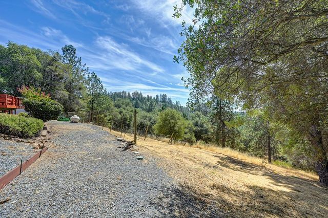 2758 sweetwater Trl, Cool, CA 95614