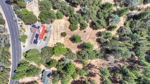 2758 sweetwater Trl, Cool, CA 95614