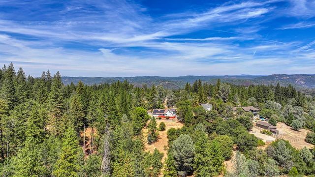 2758 sweetwater Trl, Cool, CA 95614