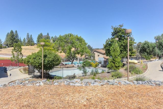 2758 sweetwater Trl, Cool, CA 95614