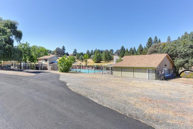 2758 sweetwater Trl, Cool, CA 95614