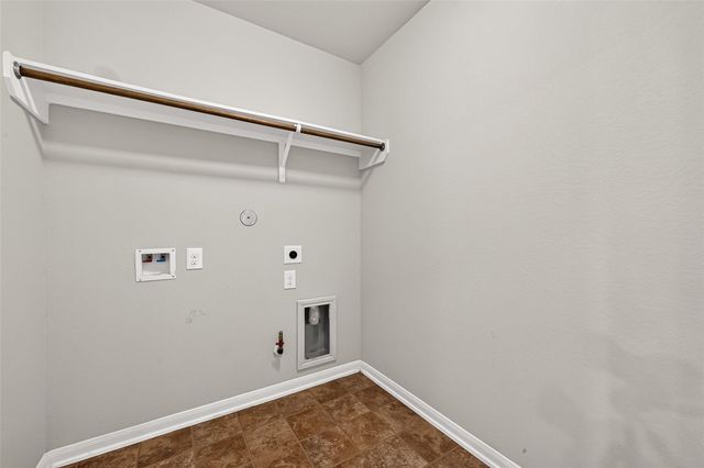 2703 Fawn Mountain Drive, Fresno, TX 77545