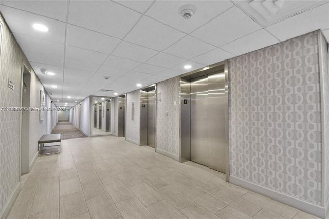 300 Bayview Drive 1711, Sunny Isles Beach, FL 33160