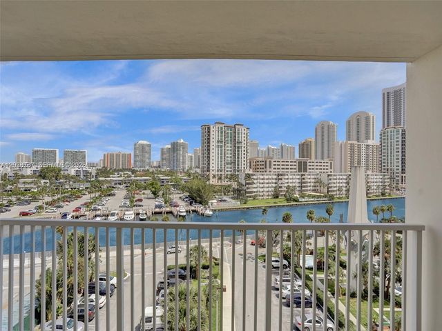 300 Bayview Drive 1711, Sunny Isles Beach, FL 33160