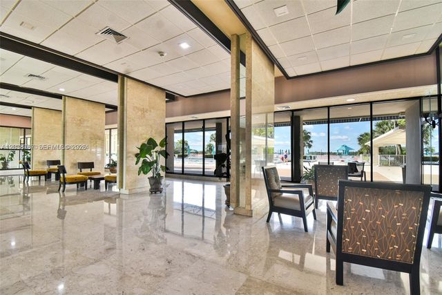 300 Bayview Drive 1711, Sunny Isles Beach, FL 33160