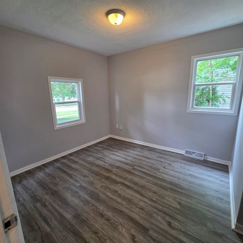 2309 N Fairmount Street, Davenport, IA 52804