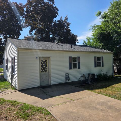 2309 N Fairmount Street, Davenport, IA 52804