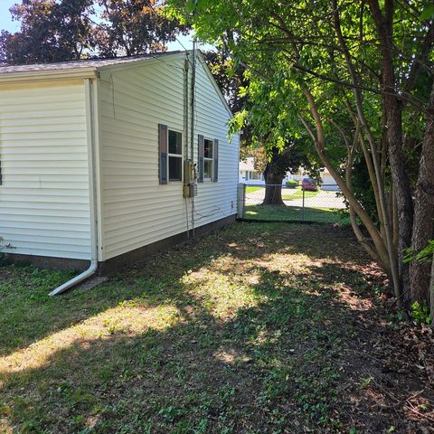 2309 N Fairmount Street, Davenport, IA 52804