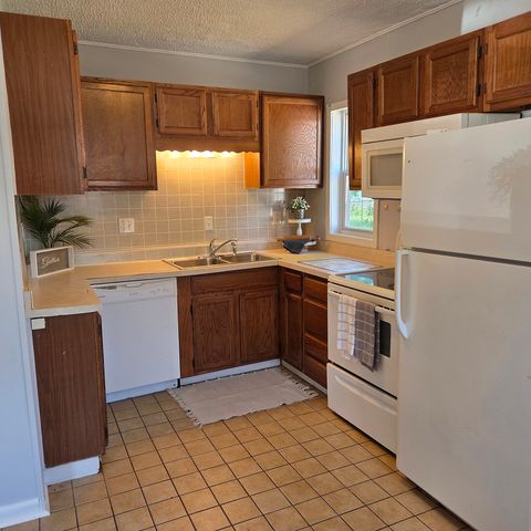 2309 N Fairmount Street, Davenport, IA 52804