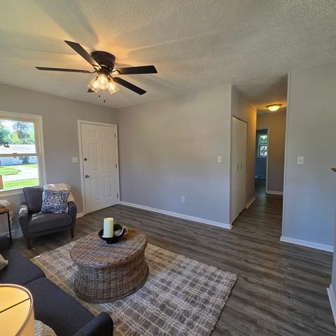 2309 N Fairmount Street, Davenport, IA 52804
