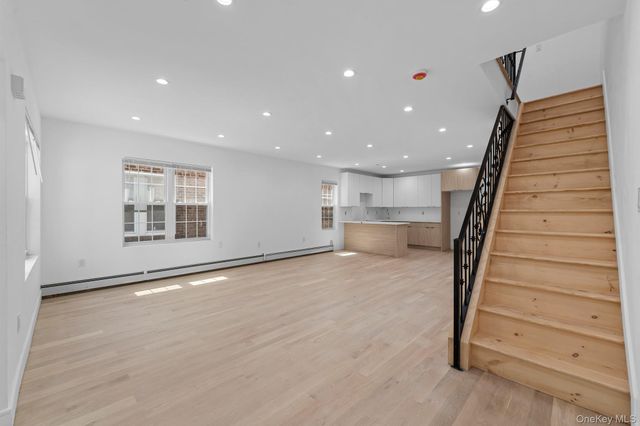 13764 Westgate Street, Springfield Gardens, NY 11413