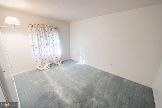 3106 KINGSTON RD, York, PA 17402