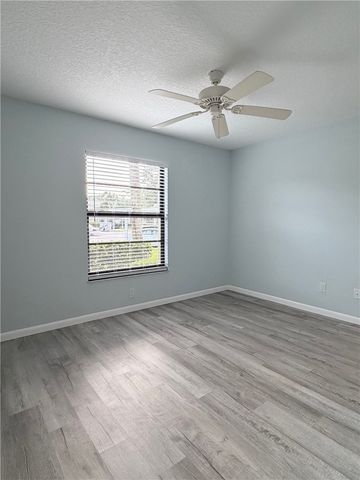 30 Plantation Drive 101, Vero Beach, FL 32966