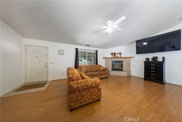 14874 Maricopa, Victorville, CA 92392