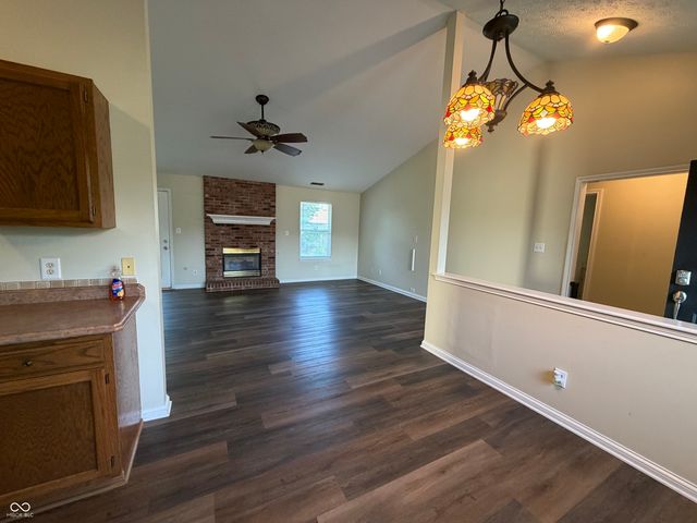 524 Jubilee Lane, Avon, IN 46123