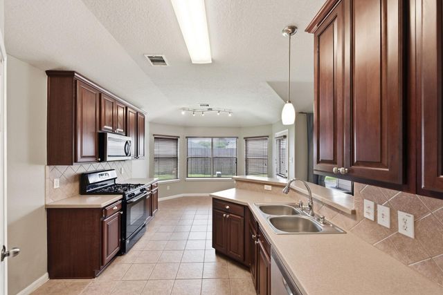 21011 Narrow Gate Drive, Houston, TX 77095