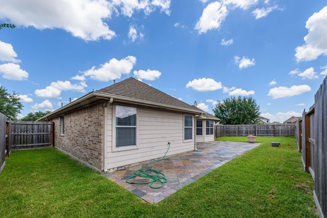 21011 Narrow Gate Drive, Houston, TX 77095