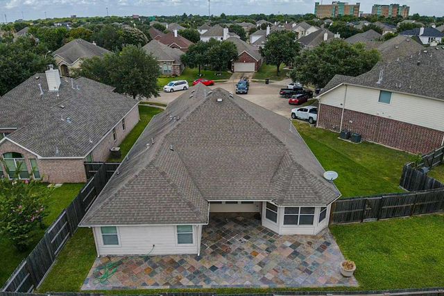 21011 Narrow Gate Drive, Houston, TX 77095