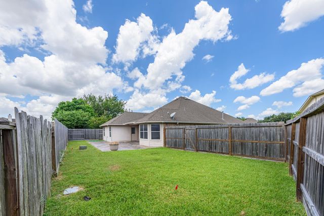 21011 Narrow Gate Drive, Houston, TX 77095