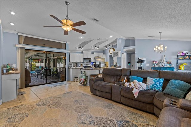 2315 EAGLE BLUFF DRIVE, Valrico, FL 33596