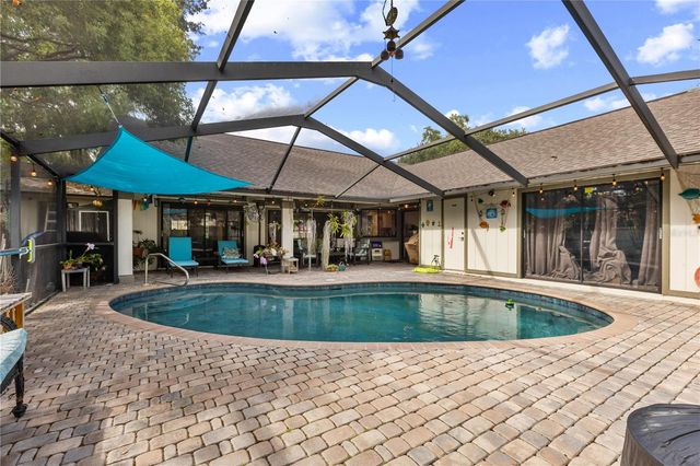 2315 EAGLE BLUFF DRIVE, Valrico, FL 33596