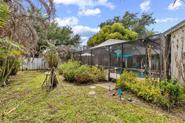 2315 EAGLE BLUFF DRIVE, Valrico, FL 33596