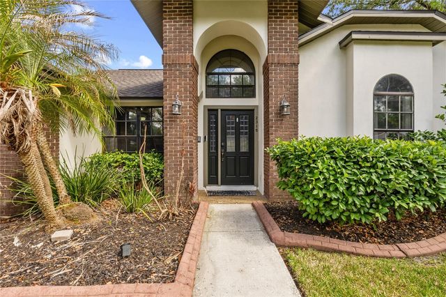 2315 EAGLE BLUFF DRIVE, Valrico, FL 33596