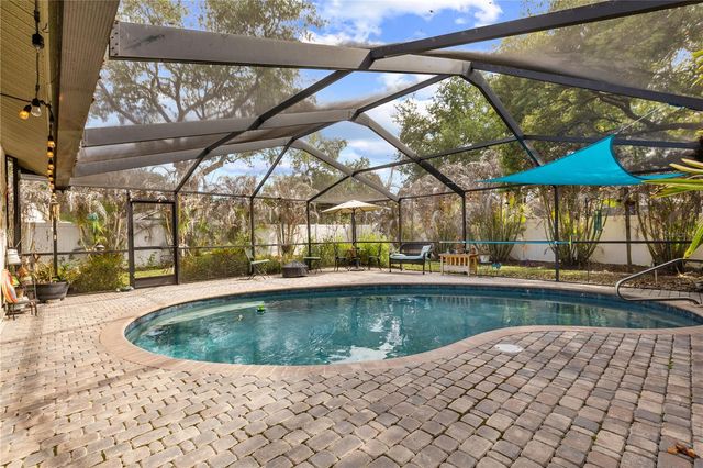 2315 EAGLE BLUFF DRIVE, Valrico, FL 33596