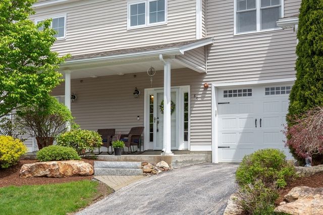 89 Woodview Way 89, Manchester, NH 03102