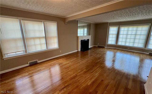 3638 Lindholm Road, Shaker Heights, OH 44120