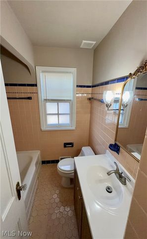 3638 Lindholm Road, Shaker Heights, OH 44120