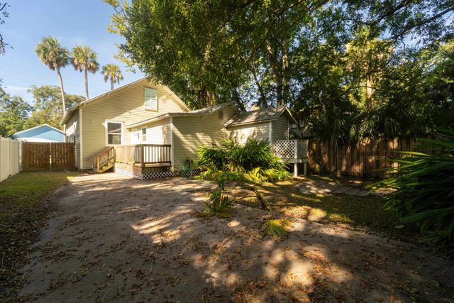 69 M L King Ave, St Augustine, FL 32084