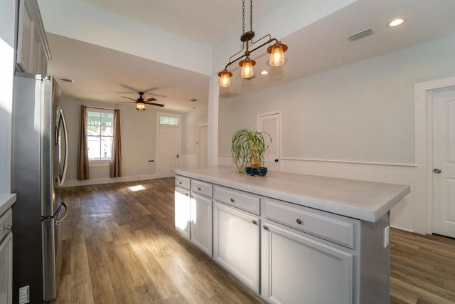 69 M L King Ave, St Augustine, FL 32084