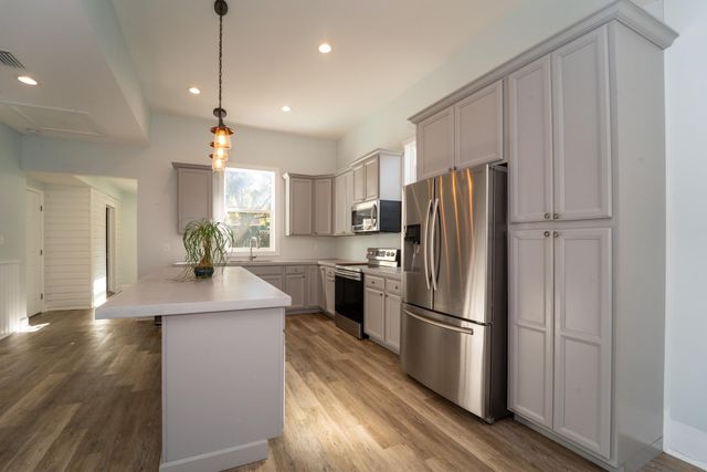 69 M L King Ave, St Augustine, FL 32084