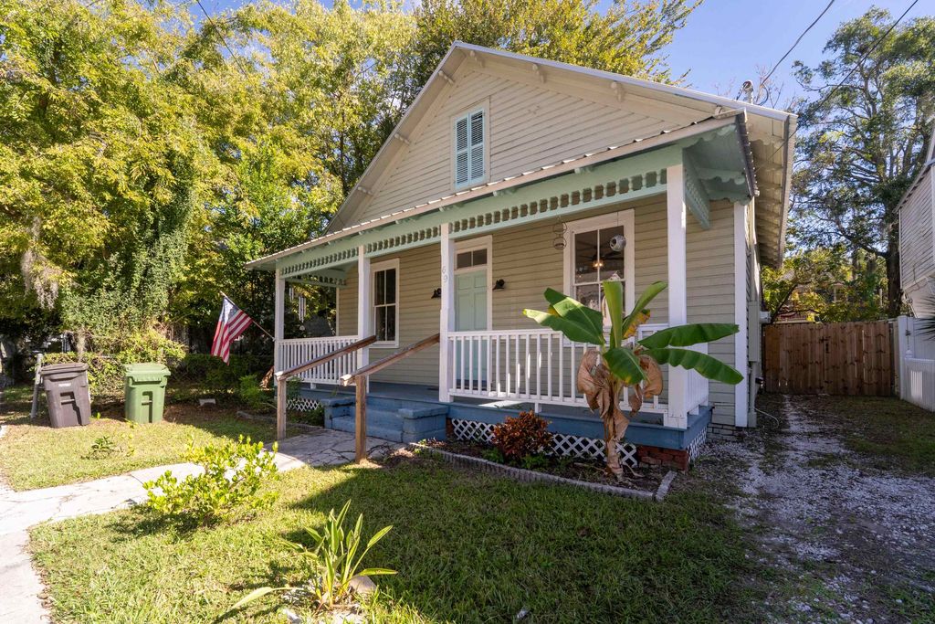 69 M L King Ave, St Augustine, FL 32084
