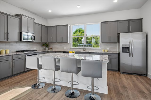 800 Comal Drive, Plano, TX 75075