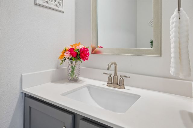 800 Comal Drive, Plano, TX 75075