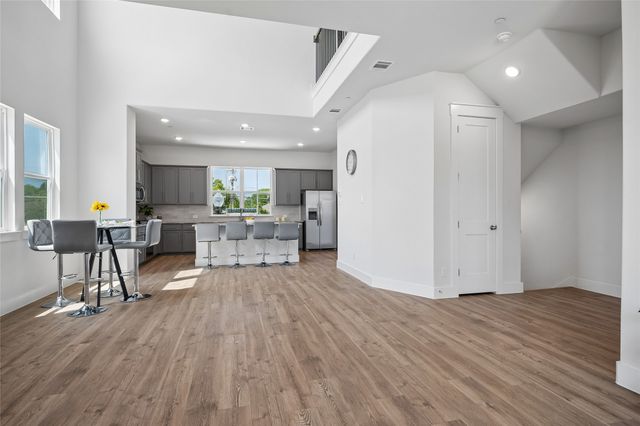 800 Comal Drive, Plano, TX 75075