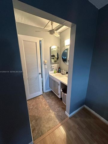 1428 SE 4th Ave 247, Deerfield Beach, FL 33441