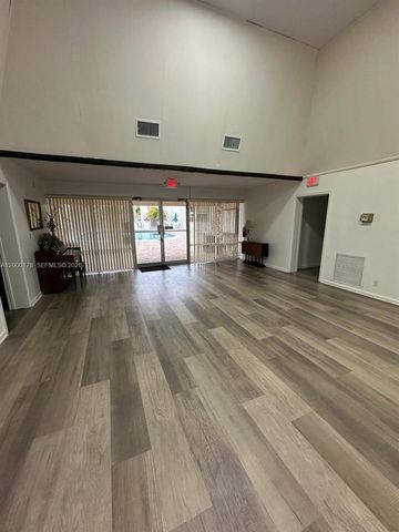 1428 SE 4th Ave 247, Deerfield Beach, FL 33441