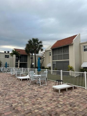 1428 SE 4th Ave 247, Deerfield Beach, FL 33441