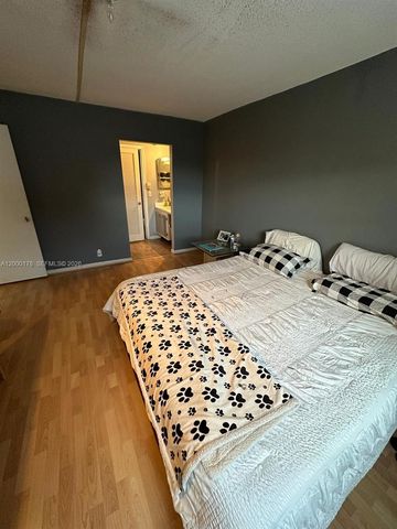 1428 SE 4th Ave 247, Deerfield Beach, FL 33441