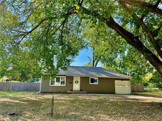 124 N Pine Street, Gardner, KS 66030