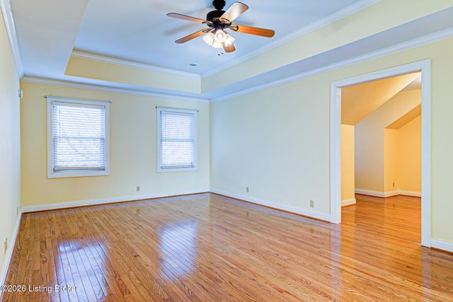 601 Oak Branch Rd, Louisville, KY 40245