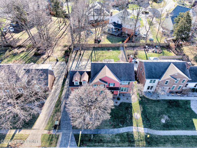 601 Oak Branch Rd, Louisville, KY 40245