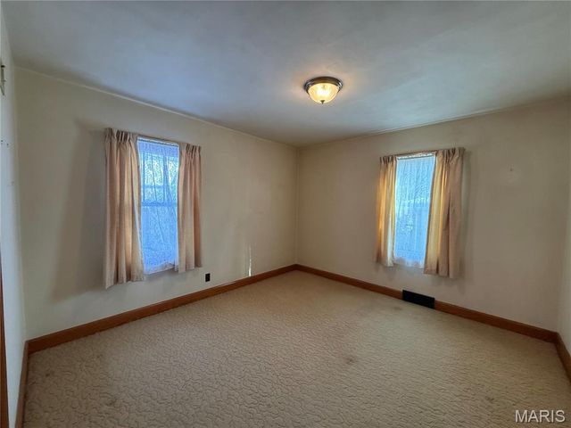 241 Arbor Drive, Alton, IL 62002